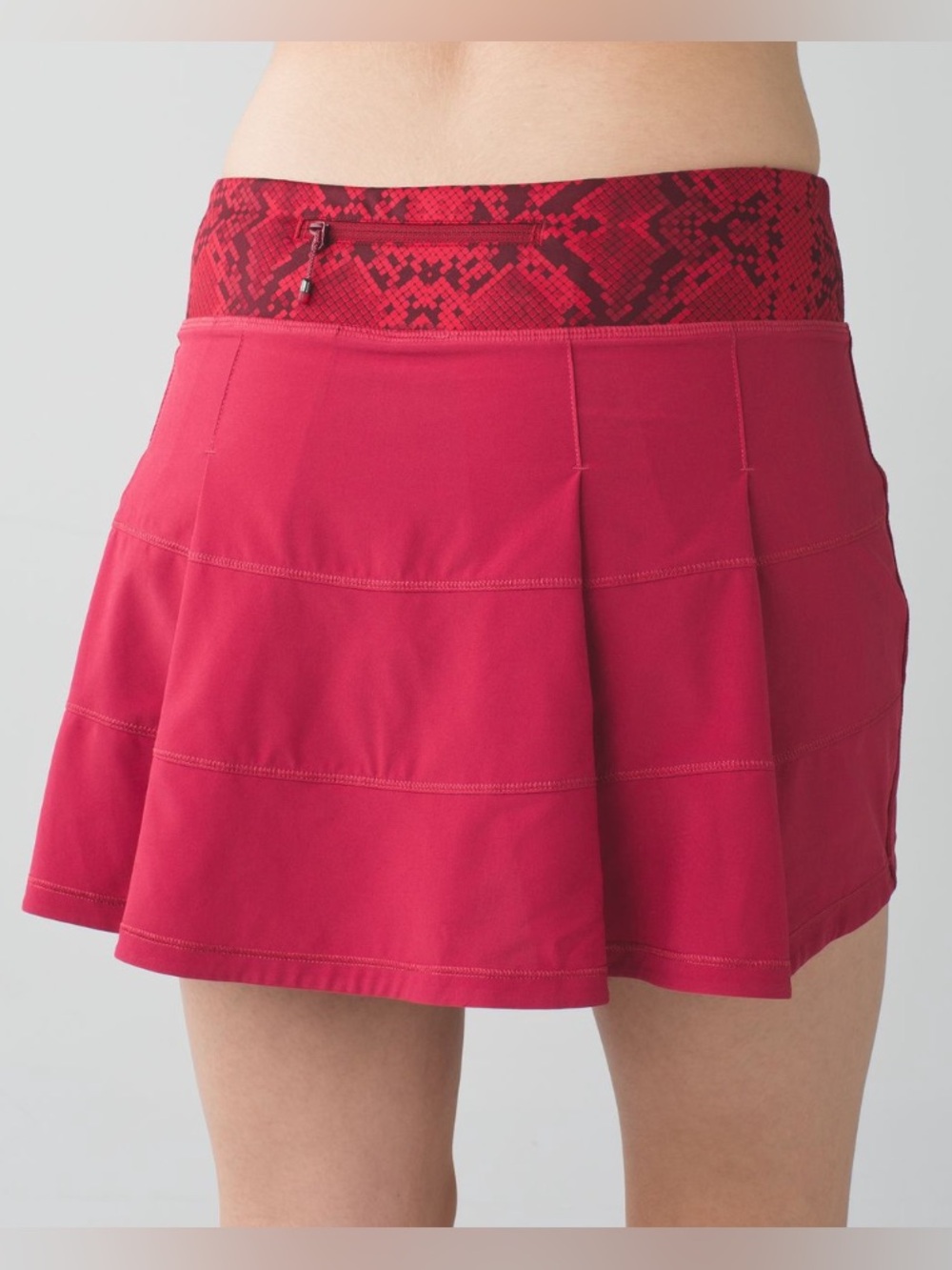 Lululemon Pace Rival Skirt II *4-way Stretch (Tall) in Cranberry / Mini Ziggy